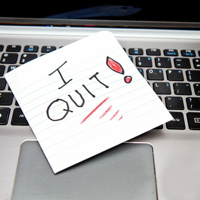 Sign saying "I quit"