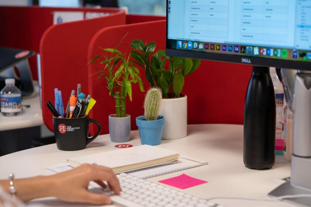 PI employee's desk